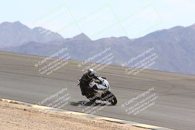 media/Apr-09-2022-SoCal Trackdays (Sat) [[c9e19a26ab]]/Bowl (120pm)/